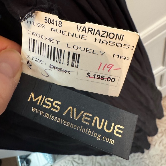 Miss Avenue Black Maxi Dress NWOT Open back. Size Small - Picture 4 of 6